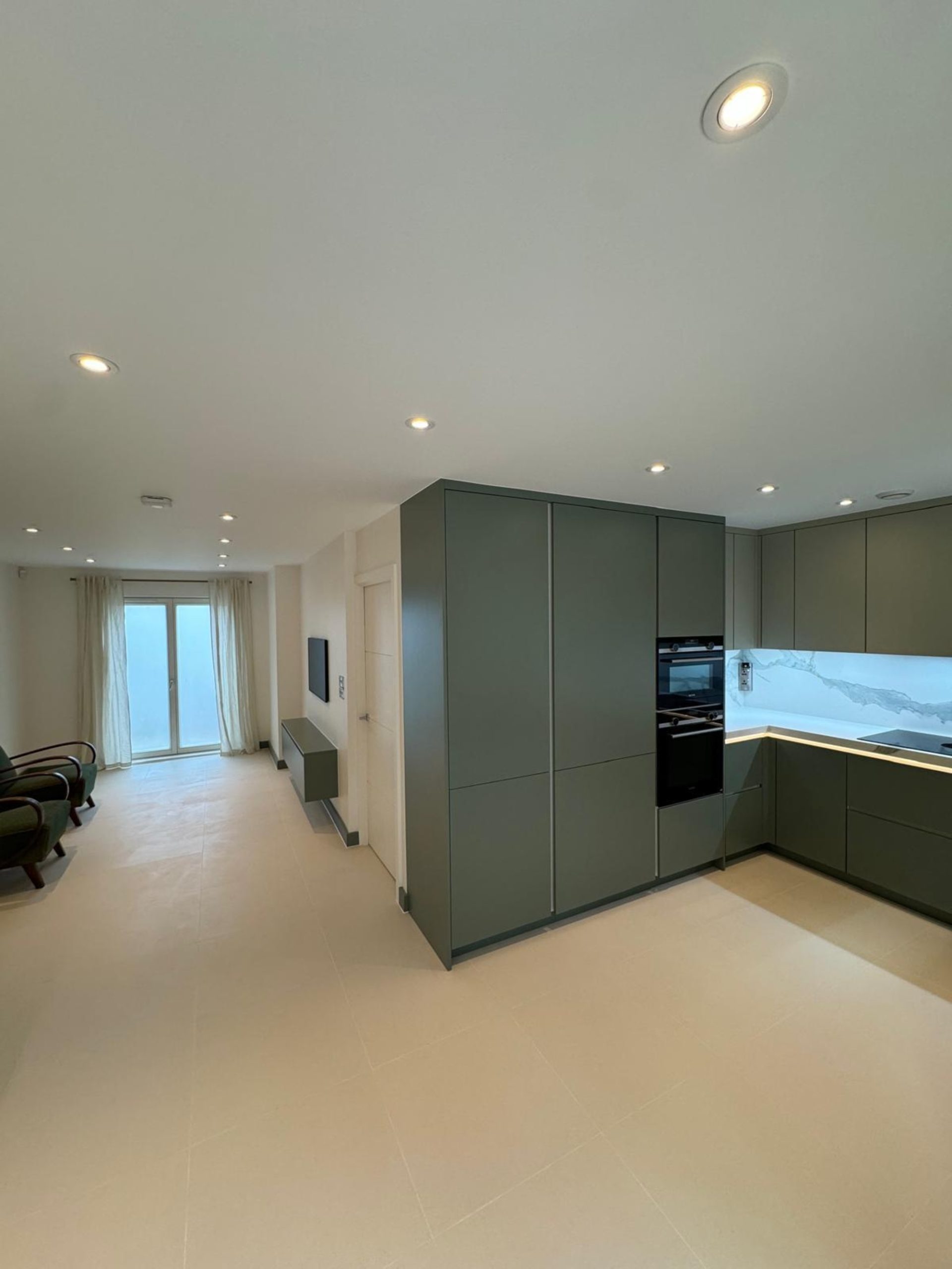 21 2 | Kutchenhaus, Chester
